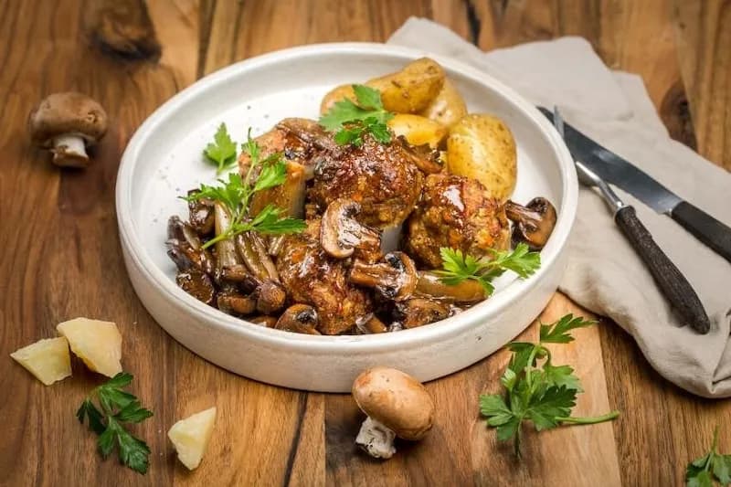 Prosty przepis na spaghetti po angielsku, który zachwyci każdego