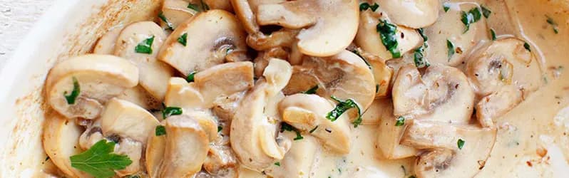 Co zrobić na obiad z pieczarkami? Proste i pyszne przepisy na dania