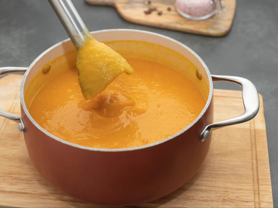Jak ugotować zupę dyniową – prosty przepis na pyszne danie