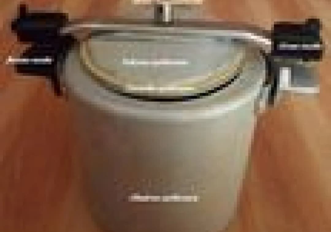 Ile gotować warzywa na sałatkę w szybkowarze, aby zaoszczędzić czas?